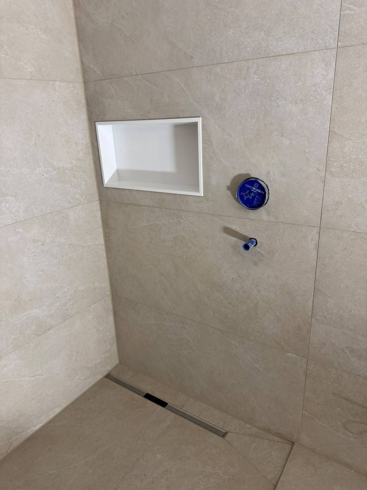 Großformatige Dusche, Memmingen
